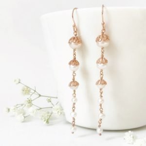 Pearl and rose gold bridal earrings | Me Me Jewellery